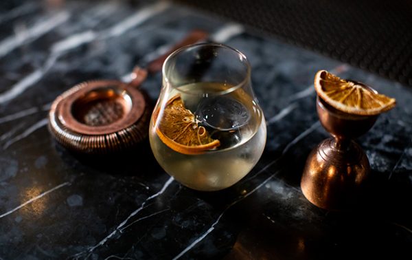 Cocktail stories: Cry me the Moon