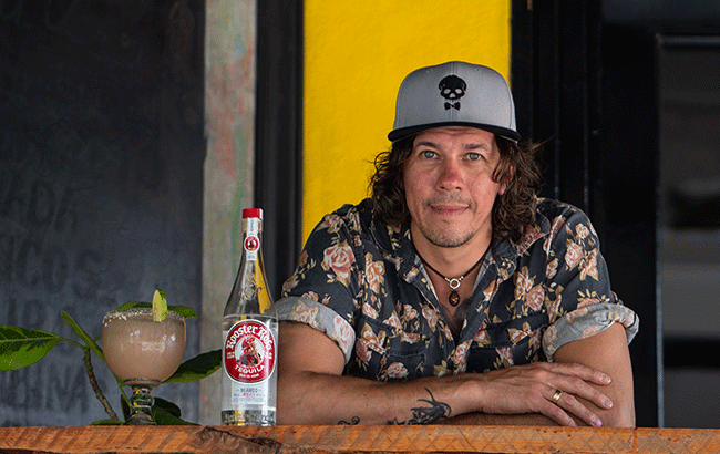 Rooster-Rojo-Tequila-ambassador
