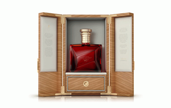 Johnnie Walker celebrates Jim Beveridge with rare blend