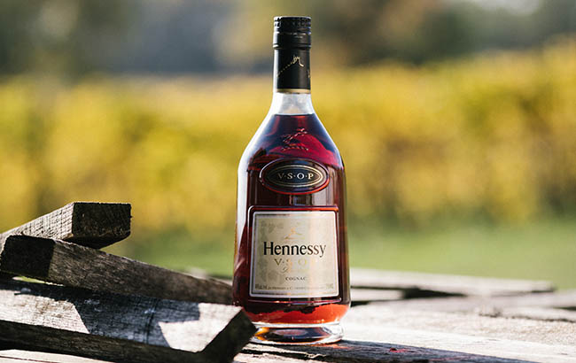 Hennessy, high-end cognac - Wines & Spirits - LVMH