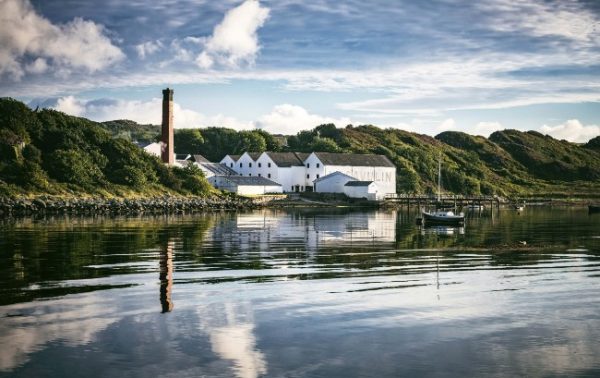 Diageo engineers strike over pay