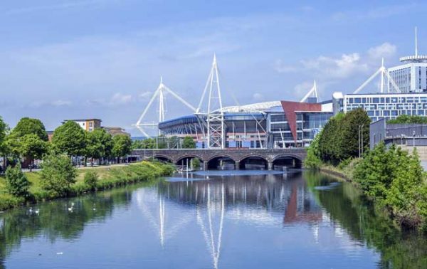 Welsh bars reopen after ‘firebreak’ lockdown