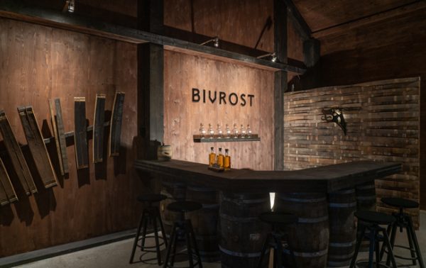 Viking-inspired warehouse offers Arctic maturation