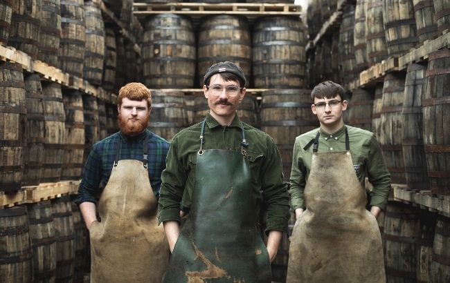 Tullamore Dew hires apprentice coopers