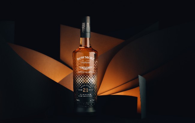 Bowmore Aston Martin 21 Years