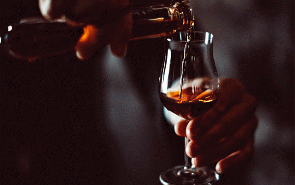 Cognac sales jump 31% in 2021
