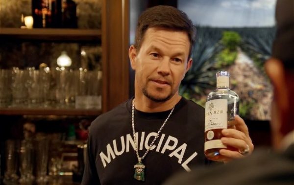 Mark Wahlberg invests in Flecha Azul Tequila