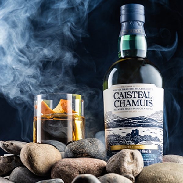 Mossburn Distillers launches Caisteal Chamuis whisky brand