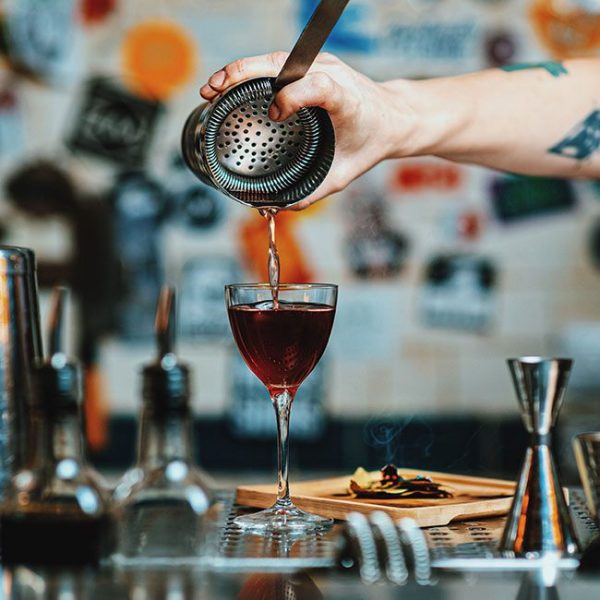 Two Schmucks plans Barcelona street party