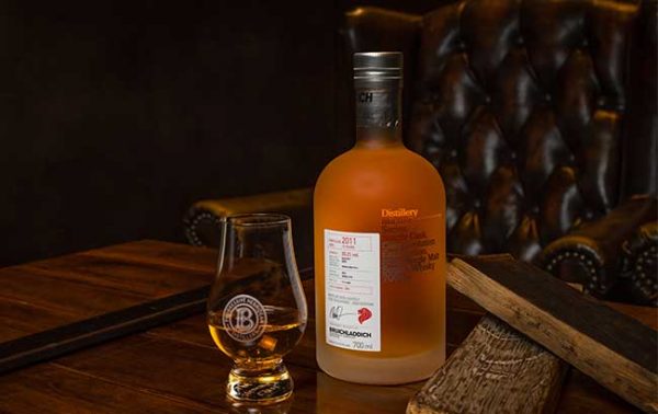 Bruichladdich launches 10YO in Singapore
