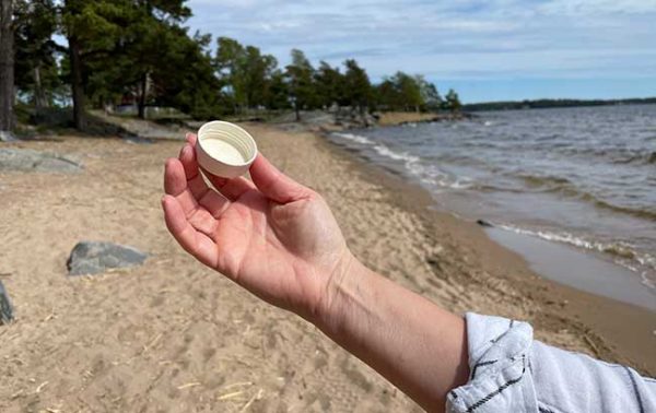 Absolut creates biodegradable bottle caps