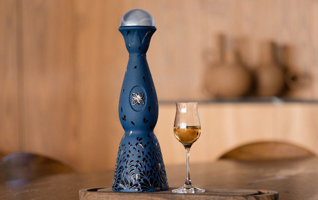 clase azul 25th anniversary bottling