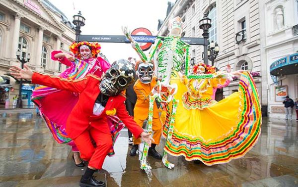 Patrón unveils Day of the Dead parade