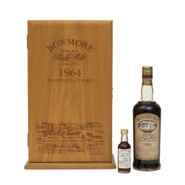Bowmore whiskies break auction forecasts