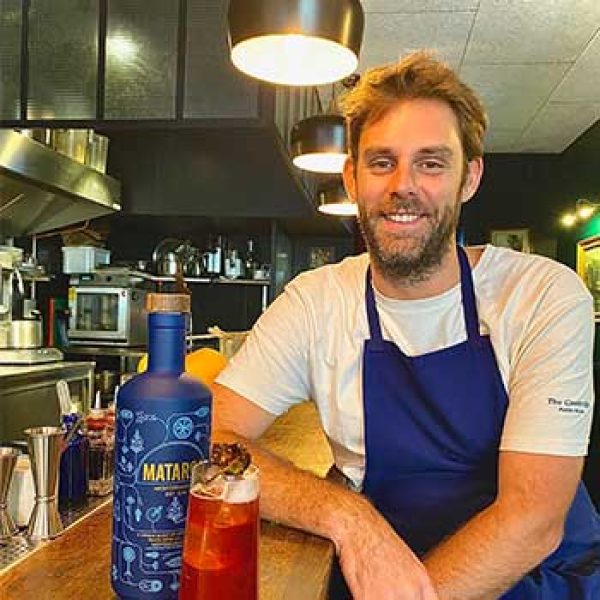 Mataroa Gin partners with Hyacinthe Lescoët