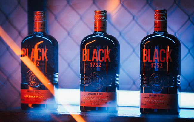 Black-1752-US