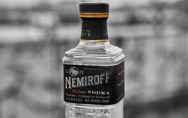 Nemiroff de Luxe enters Iceland