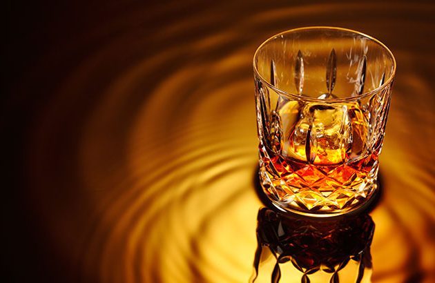 Irish whiskey boosts global spirits volumes in H1