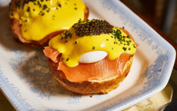 Edwards 1902 lands on London brunch menu