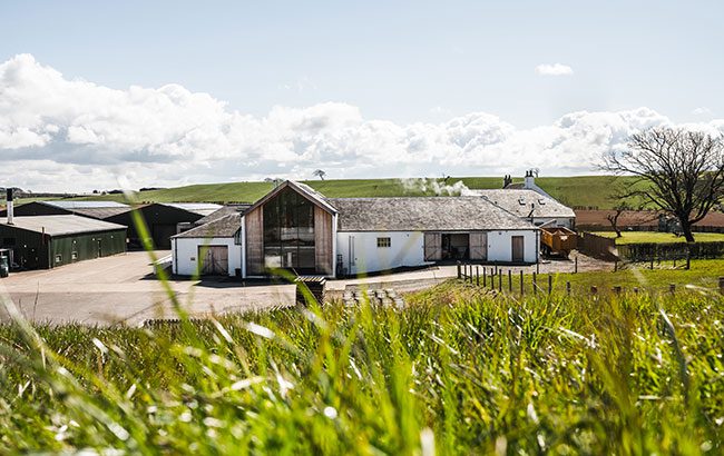 Lochlea-Distillery