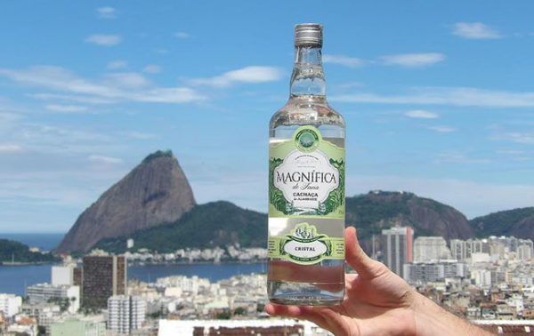 Magnífica de Faria cachaça heads to Greece