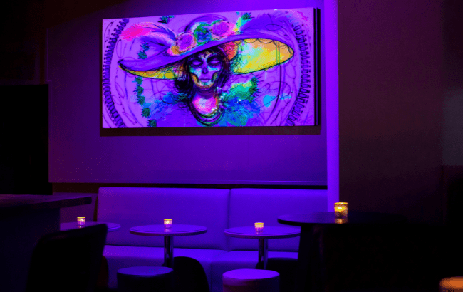 bar
