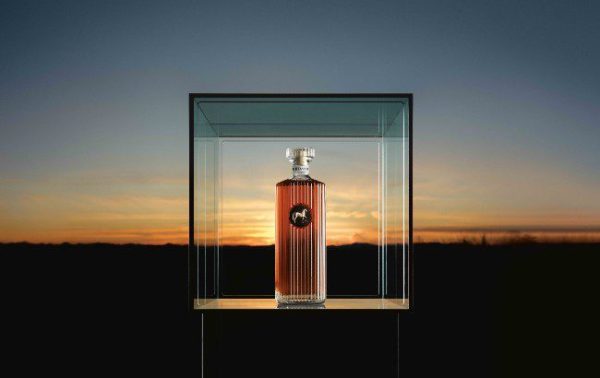 SirDavis Whisky creates its first social campaign
