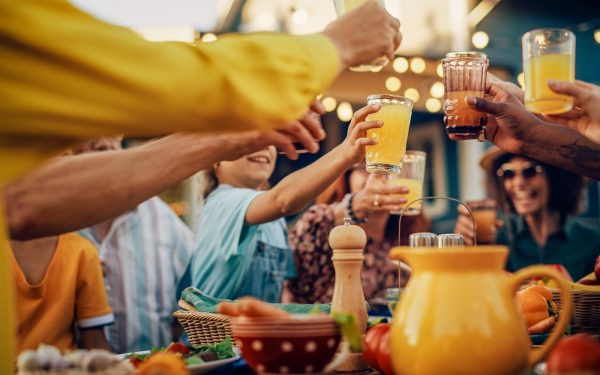 Alcohol brands dominate low-and-no conversations