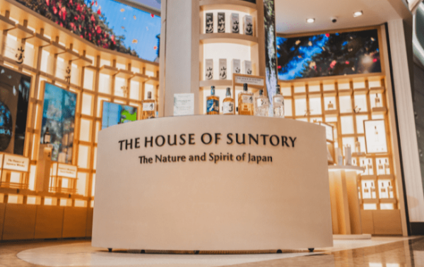Suntory creates experiential shop at Changi Airport
