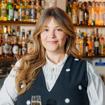 Coral Anderson, Swift