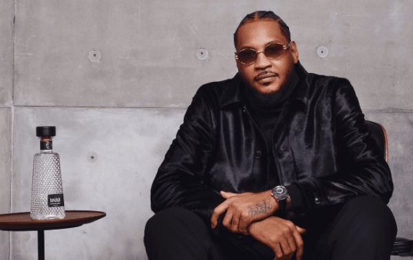 Carmelo Anthony spotlights 1800 Cristalino