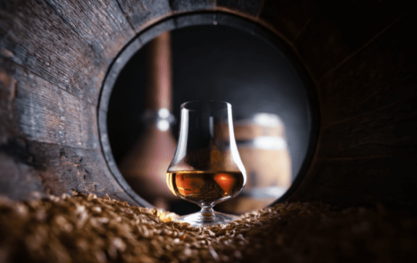 Irish whiskey exports surpass €1bn