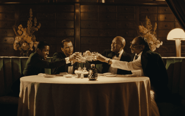 Snoop and Dre drink with Sinatra in Still G.I.N ad