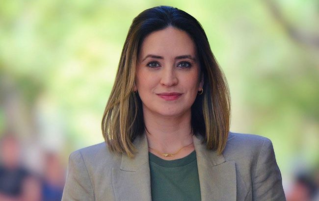 laura-Women-Leading-Rum