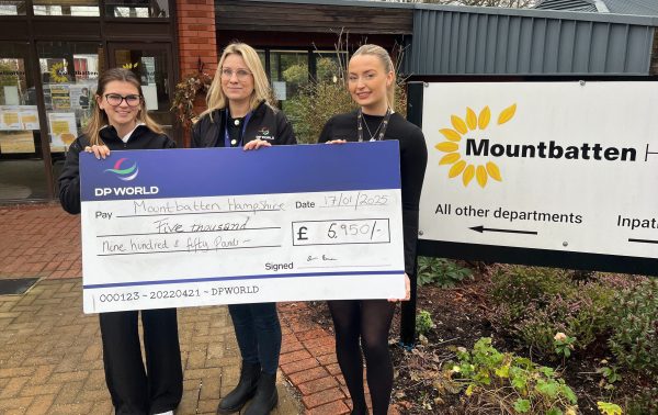 DP World donates £26,000 to UK charities