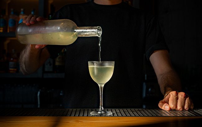P94 Pesto Martini Moebius Milano