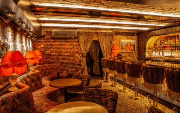 Extra Dirty Cocktail Club opens in Boston