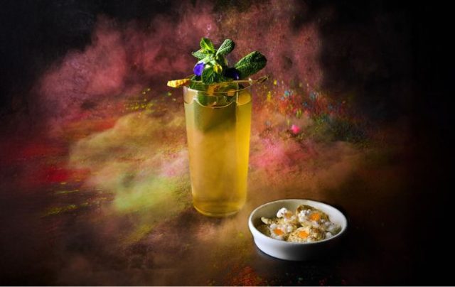 Holi fest Desi Daru Vodka
