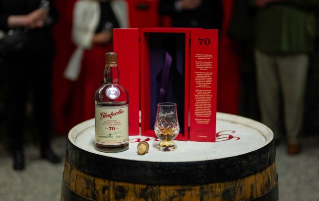 Glenfarlcas 70yo