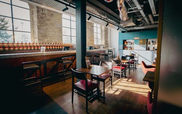 Clydeside Distillery opens whisky bar