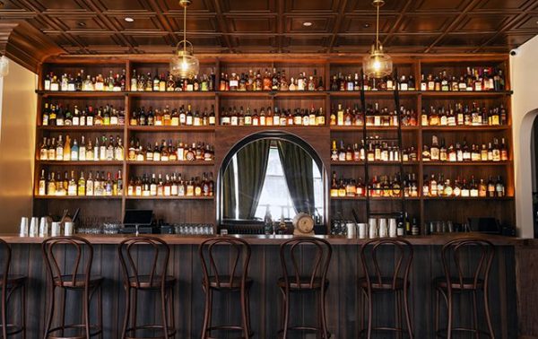 NYC welcomes bar with more than 400 whiskies