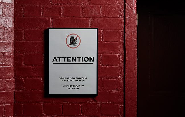 MAIN IMAGE Signage_Door_open_The Spy Bar_Raffles London at The OWO