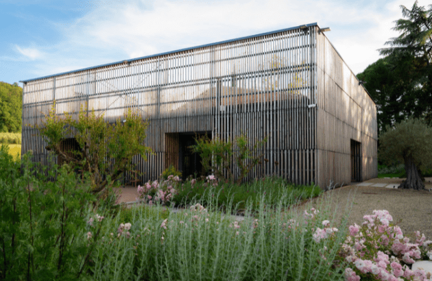 Amaro Santoni opens distillery in Tuscany