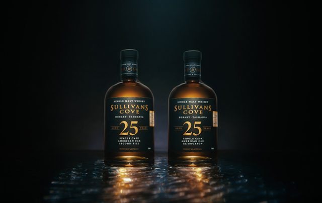 Sullivans Cove 25 Duo Bottle Shot