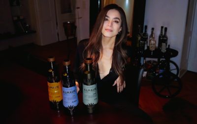 Lewis Hamilton’s Almave lands in Germany