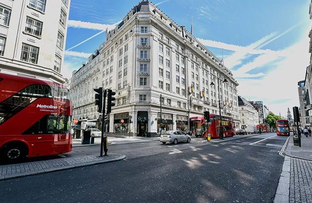 Diistil creates gin for Strand Palace