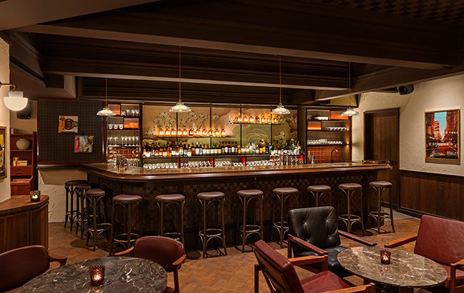 Pop City has several areas, including the central Byōbu Bar