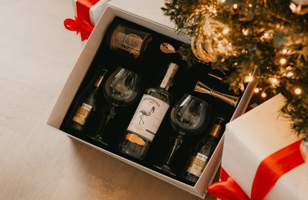 Sir Edmond Gin launches premium gift sets