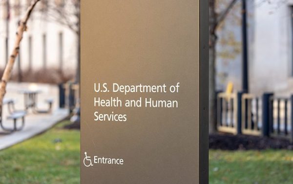 US health department drops daily alcohol limits