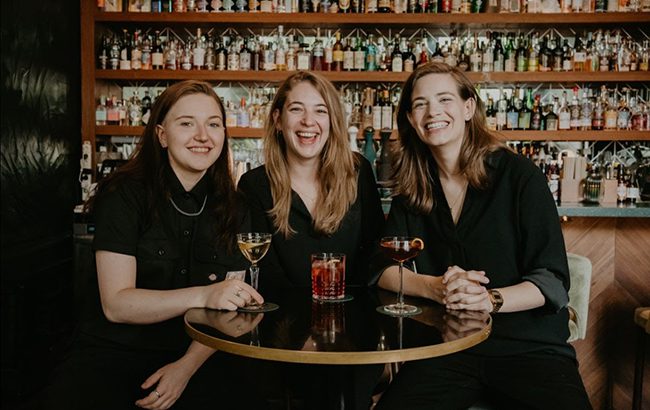 Alina Lucia, Rosa Moolenaar and Tess Posthumus, Flying Dutchmen